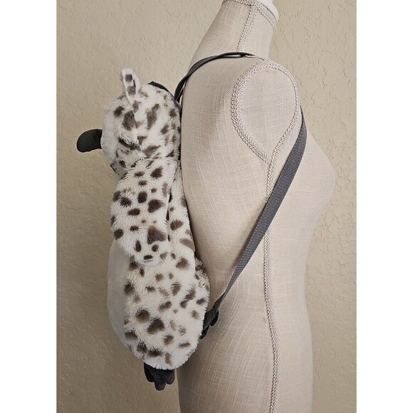 BOOKS A MILLION OWL PLUSH BACKPACK  19 INCH * ZIPPER BACK  Excellent Condition!! - Picture 2 of 9